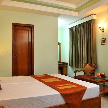 Hotel Citi International Delhi  Eksteriør bilde