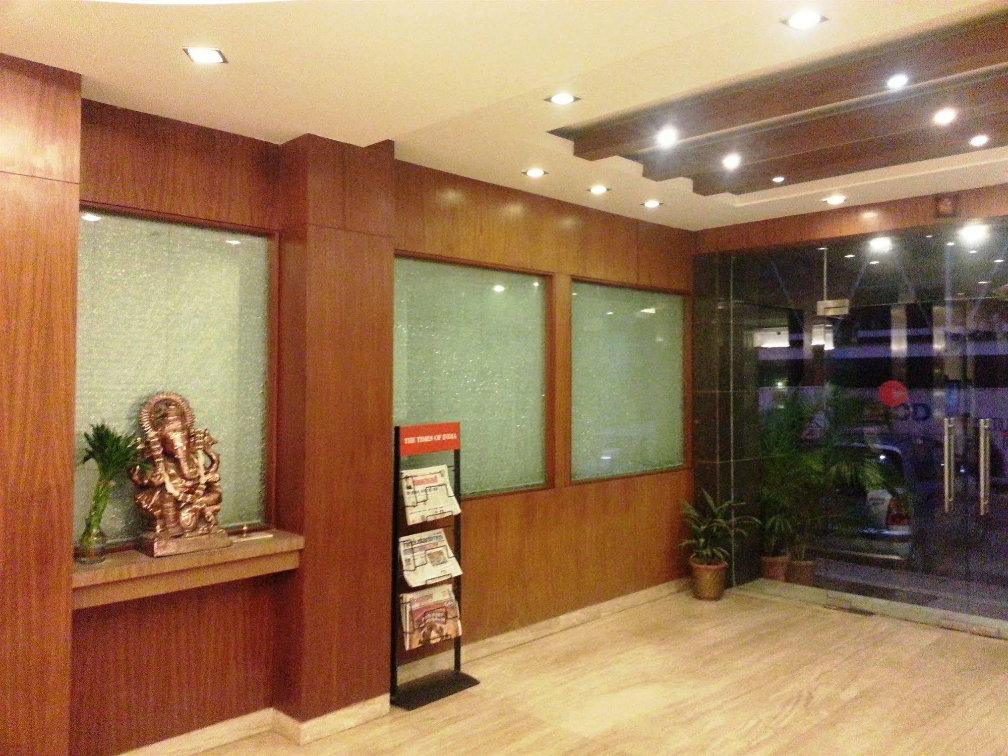 Hotel Citi International Delhi  Eksteriør bilde