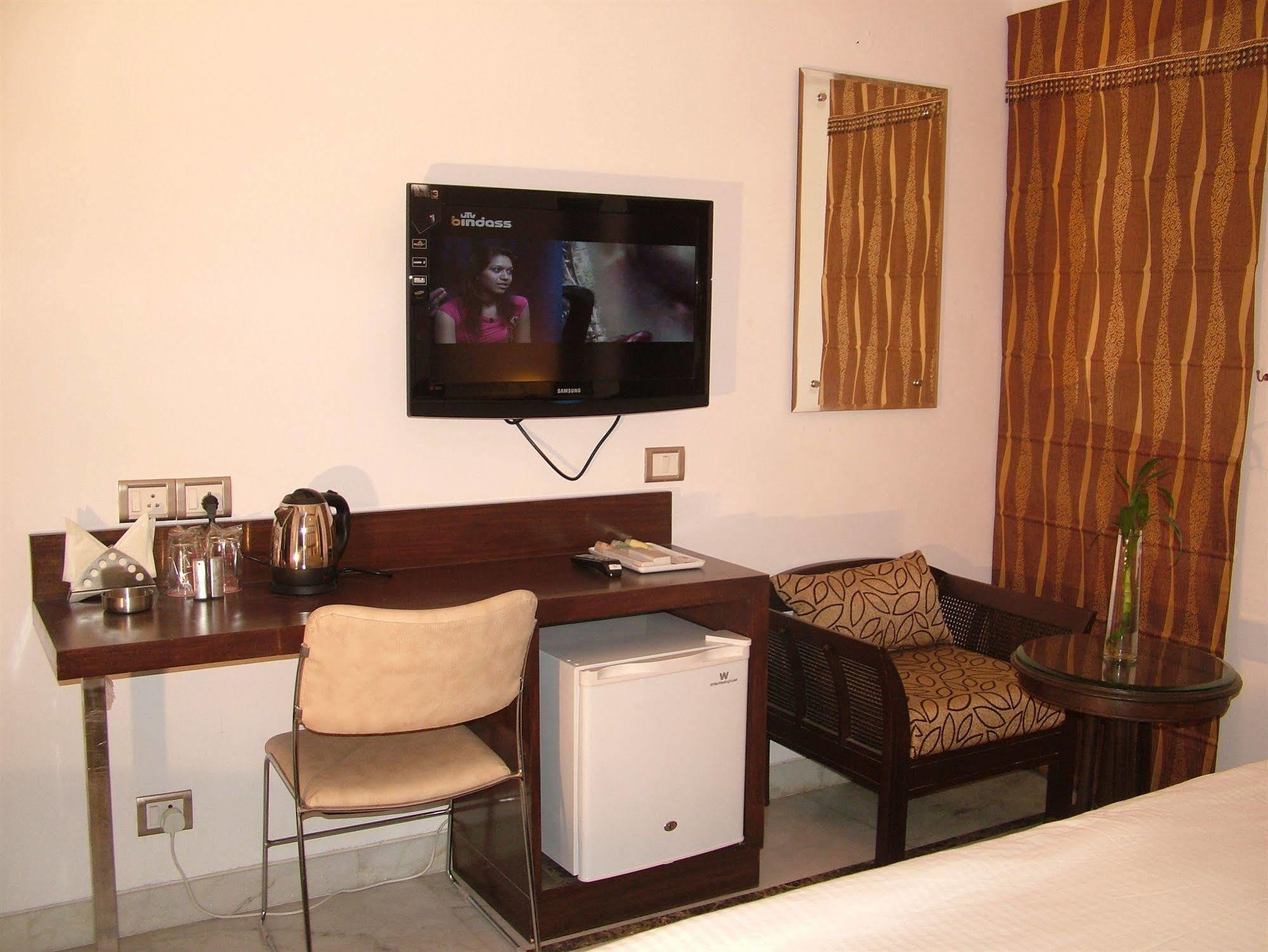 Hotel Citi International Delhi  Eksteriør bilde